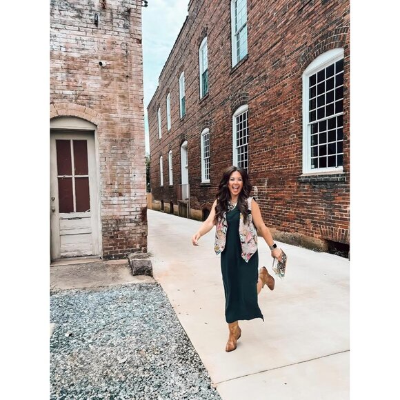 Grecerelle Women Dark Green Round Neck Loose Split Wrinkle-Free Long Maxi Dress - Picture 2 of 6